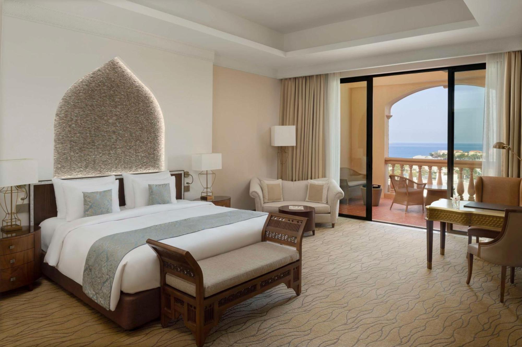 Resort Marsa Malaz Kempinski, The Pearl 5*