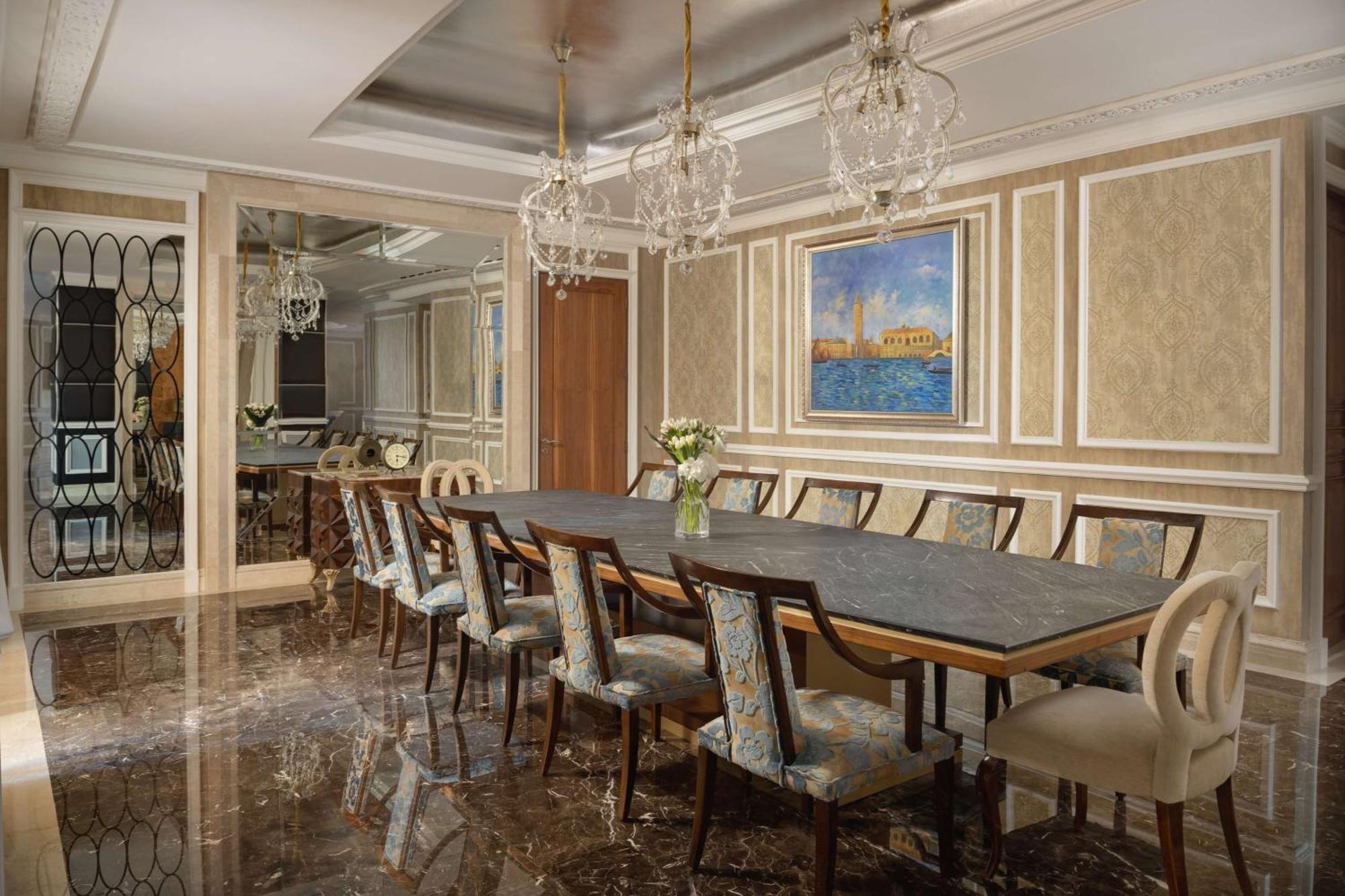 Marsa Malaz Kempinski, The Pearl Resort